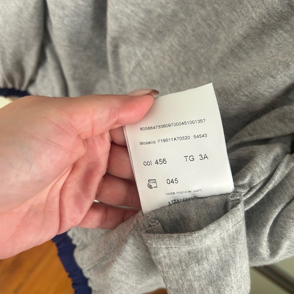 Moncler toddler boys Kruth Giubbotto hooded jacket in red/blue sz 3A - Picture 9 of 9